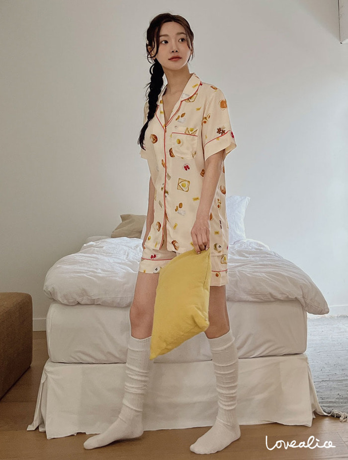 (여성) 브런치 레이온 카라 반팔상하 잠옷